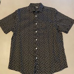 Murano short sleeve button down shirt. NWT.